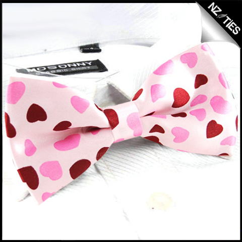 Pink Love Hearts Bow Tie